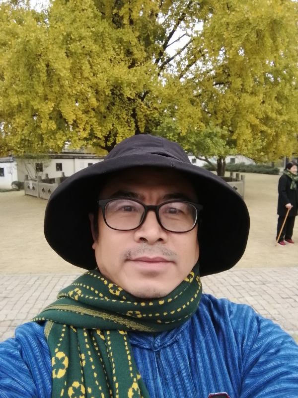 自由人的第一张照片--海宁父母相亲团